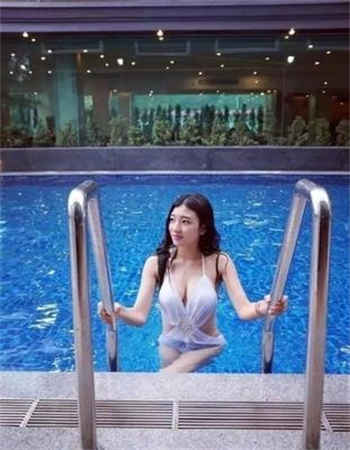 教师妈妈的沉沦全本小说