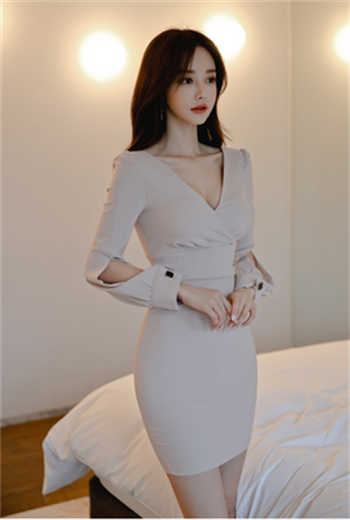 女被叉入的视频