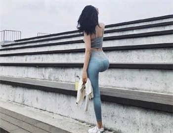 妻子的面具