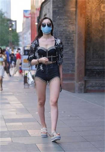 小说林诗曼和房东肖凡