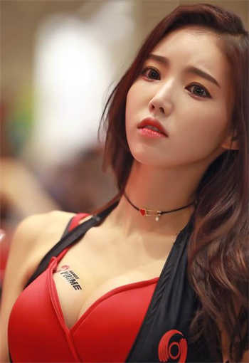 快穿之肉色无边谨初初