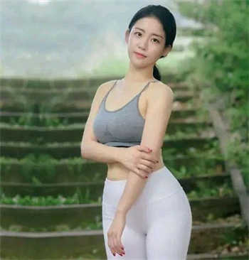 女主姓叶男主姓霍庭琛