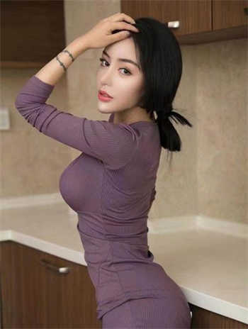 萌白酱超短牛仔裙