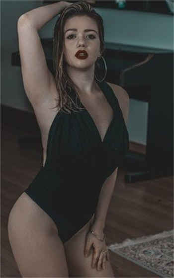 诱人的继女王雨免费阅读