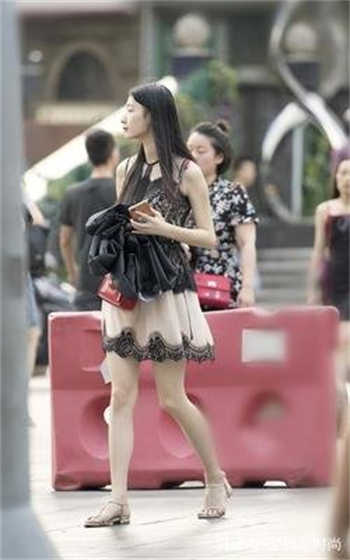 女主是星际女元帅男主姓顾