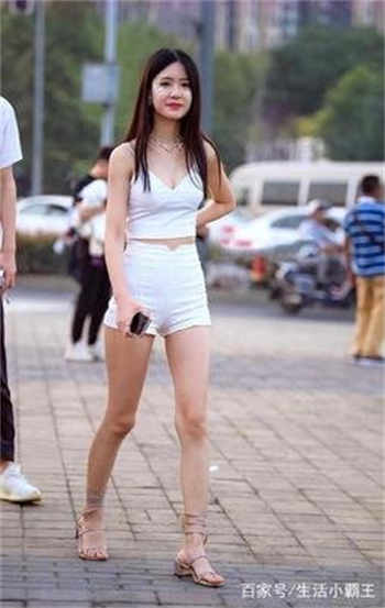 白峰美羽照片