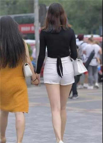 儿子老是和后妈吵架