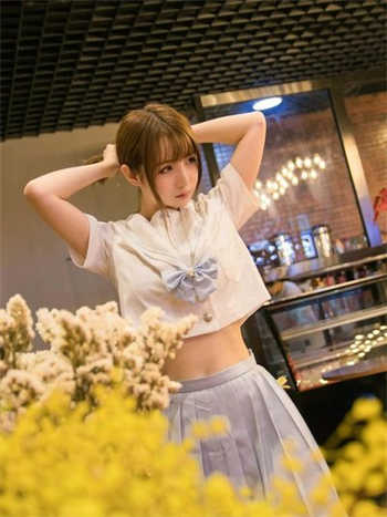 亚丝娜被虫子控制