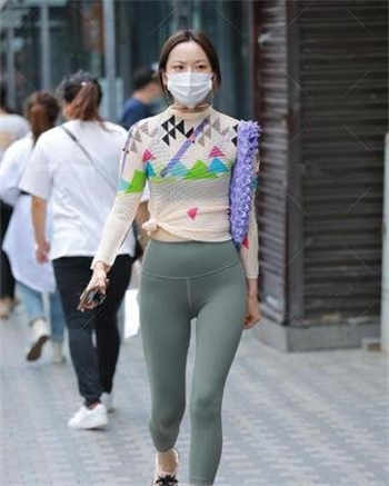 透明化 走到哪游戏下载
