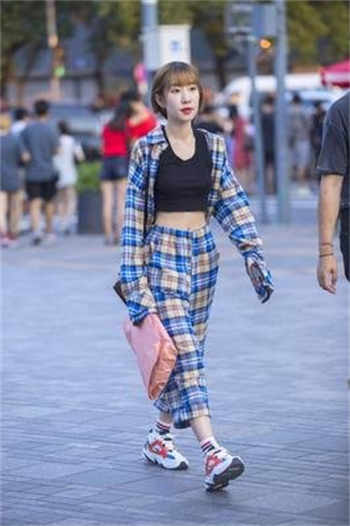 枫叶飘落视频超清